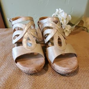 b.o.c. Nude Glitter Sandal